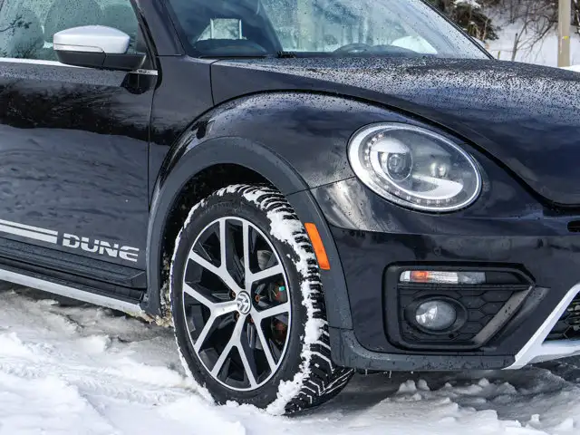2018 Volkswagen Beetle Dune- Sunroof - Heated Seats - Photo 5