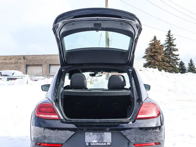 2018 Volkswagen Beetle Dune- Sunroof - Heated Seats - Photo 14