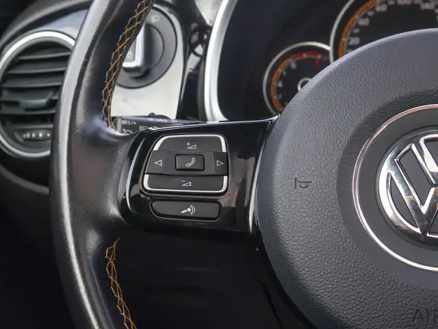 2018 Volkswagen Beetle Dune- Sunroof - Heated Seats - Photo 23