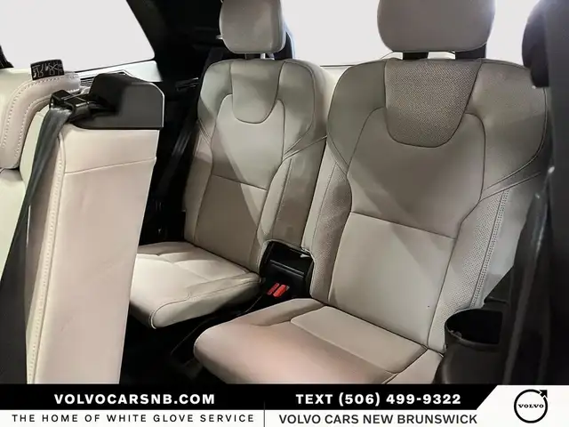 2022 Volvo XC90 T6 R-Design | Certified Pre Owned!" - Photo 12