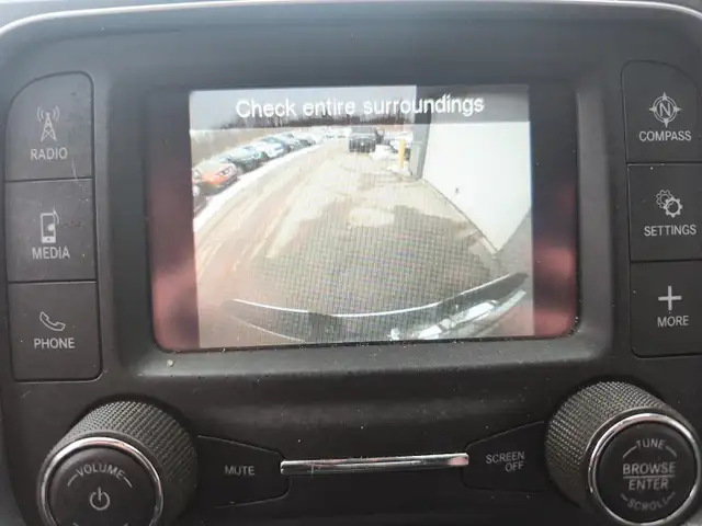 2023 RAM 1500 Classic SLT SLT | 4WD CrewCab | 5.7L V8 - Photo 17