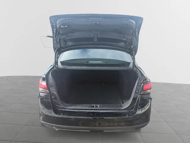 2024 Nissan Versa SV SV | Heated Seats | Blind Spot - Photo 7