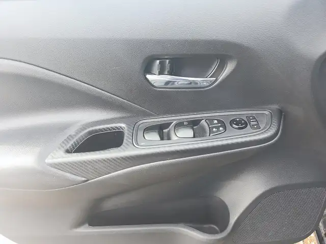 2024 Nissan Versa SV SV | Heated Seats | Blind Spot - Photo 17