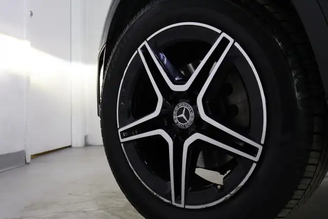 2021 Mercedes-Benz GLC 300 4MATIC SUV - Photo 12