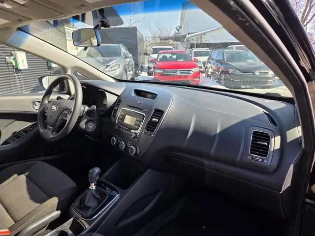 KIA Forte LX 2017 LX BAS KILO AUBAINE - Photo 9