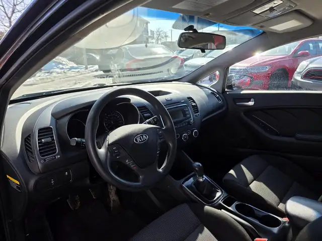 KIA Forte LX 2017 LX BAS KILO AUBAINE - Photo 16