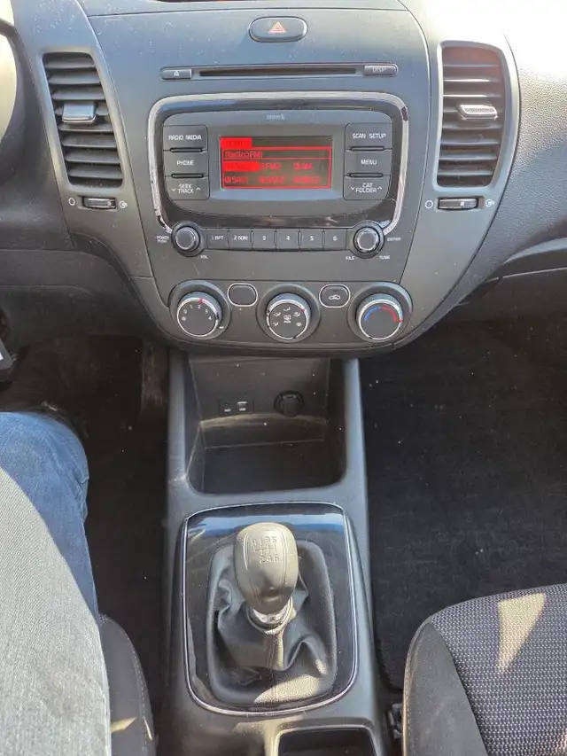 KIA Forte LX 2017 LX BAS KILO AUBAINE - Photo 21