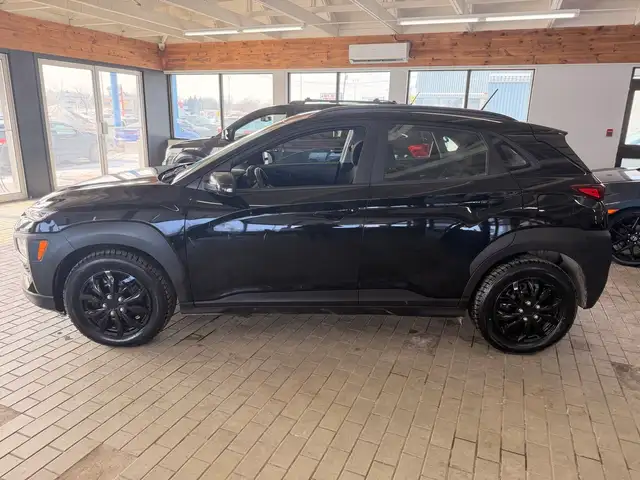 2020 Hyundai Kona 2.0L Essential AWD - Photo 2