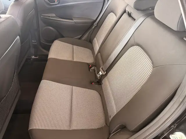 2020 Hyundai Kona 2.0L Essential AWD - Photo 13