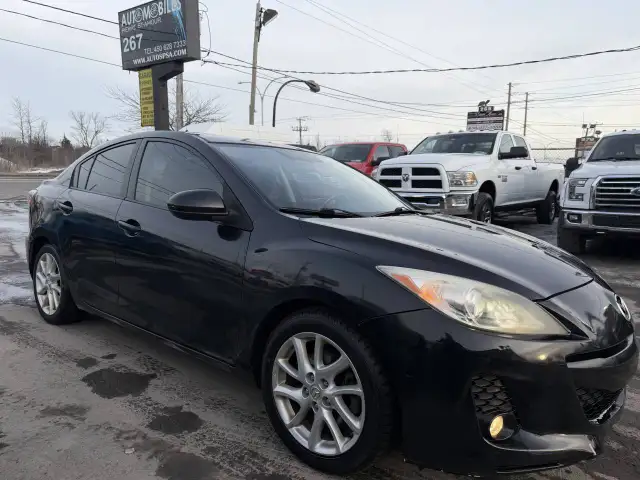 2012 MAZDA MAZDA3 S Grand Touring - Photo 2