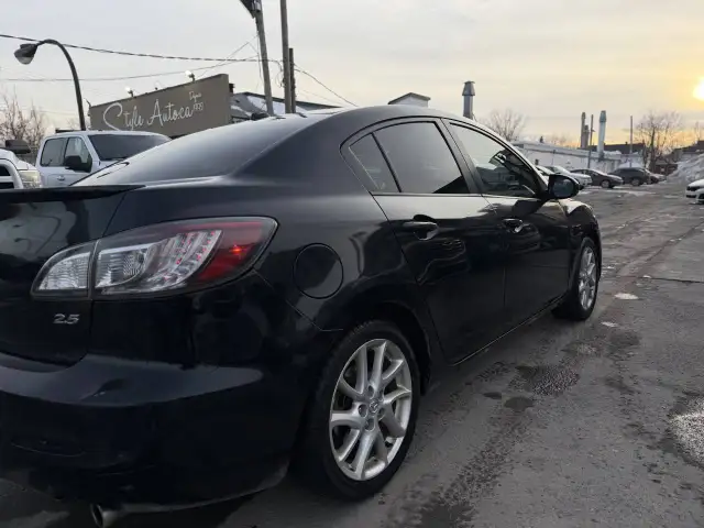 2012 MAZDA MAZDA3 S Grand Touring - Photo 5