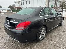 2017 Mercedes-Benz C-Class C300 | NO ACCIDENTS | PANO-ROOF | NAV - Photo 5