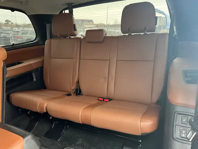 2018 Toyota Sequoia Platinum - Photo 5