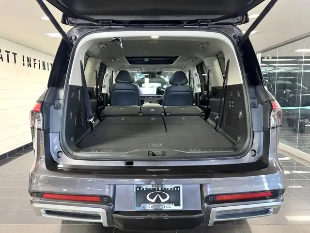 2025 INFINITI QX80 SENSORY - Photo 8