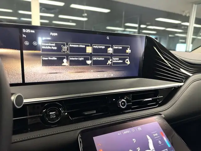 2025 INFINITI QX80 SENSORY - Photo 22