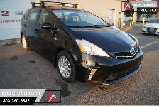 2012 Toyota Prius v Five Hybrid - Photo 2