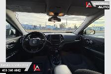 2020 Jeep Cherokee Latitude - Photo 9