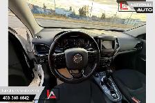 2020 Jeep Cherokee Latitude - Photo 11