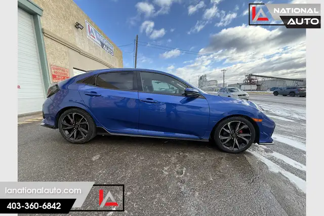 2018 Honda Civic Sport Touring - Photo 4