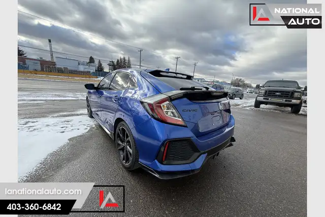 2018 Honda Civic Sport Touring - Photo 7