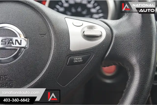 2016 Nissan JUKE SL AWD ACTIVE STATUS!! ONE OWNER!! BACKUP CAM - Photo 14