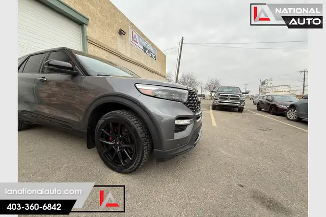 2022 Ford Explorer ST