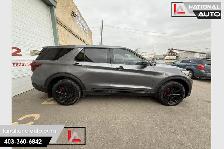 2022 Ford Explorer ST - Photo 2