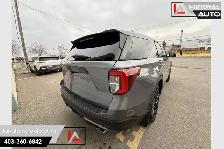 2022 Ford Explorer ST - Photo 3