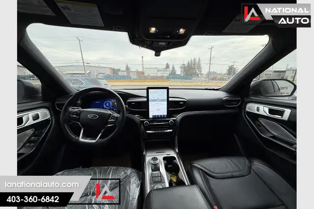 2022 Ford Explorer ST - Photo 10