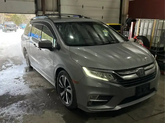 2018 HONDA ODYSSEY  TOURING PKG  MUST SEE TOURING - Photo 4