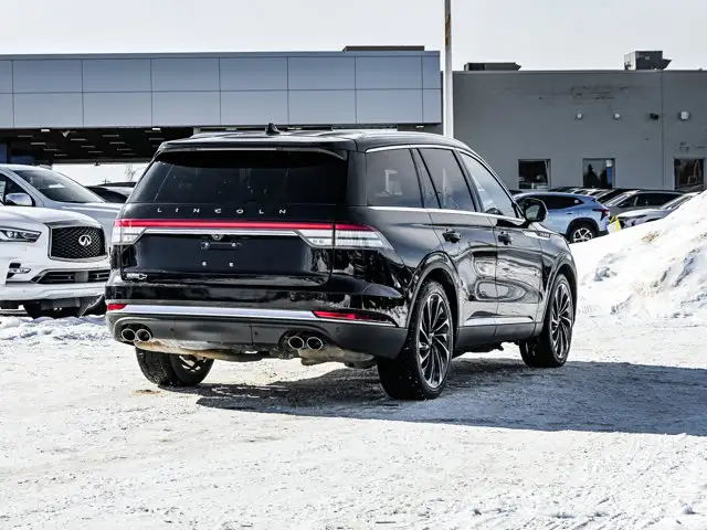 2023 Lincoln Aviator Reserve 201A 3.0L Twin Turbo 6 Passenger - Photo 13