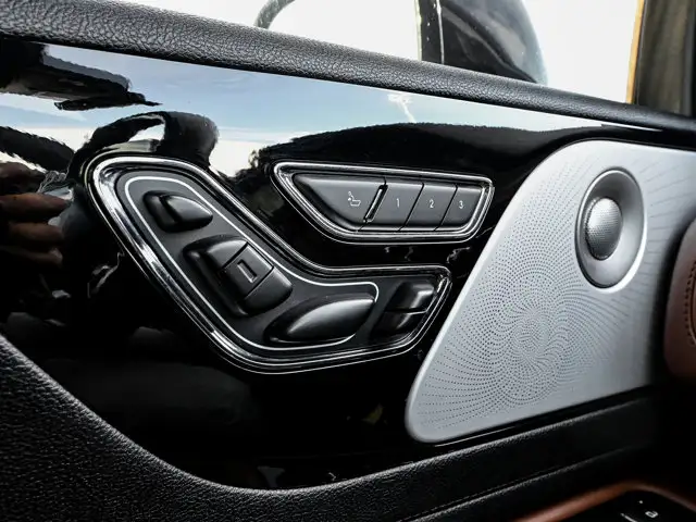 2023 Lincoln Aviator Reserve 201A 3.0L Twin Turbo 6 Passenger - Photo 19