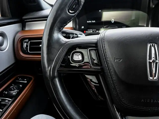 2023 Lincoln Aviator Reserve 201A 3.0L Twin Turbo 6 Passenger - Photo 24