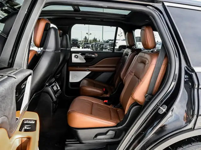 2023 Lincoln Aviator Reserve 201A 3.0L Twin Turbo 6 Passenger - Photo 33