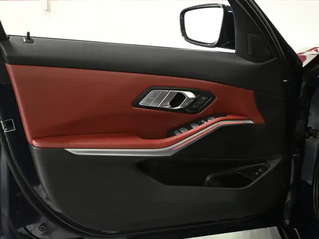 2023 BMW 3 Series 330i xDrive ///M Shadow Line No Accident Red I - Photo 11