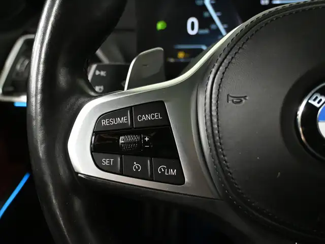 2023 BMW 3 Series 330i xDrive ///M Shadow Line No Accident Red I - Photo 13