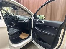 2022 Ford Edge SEL - Photo 14