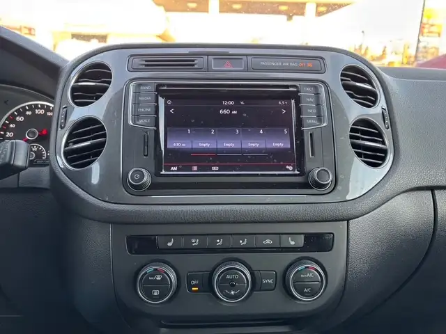 2016 Volkswagen Tiguan TSI 4MOTION NAVIGATION BACKUP CAMERA PANO - Photo 18