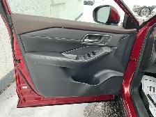 2023 Nissan Rogue Platinum - Photo 17