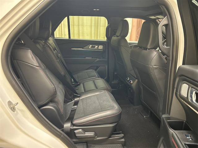2026 FORD Explorer ST - Photo 14