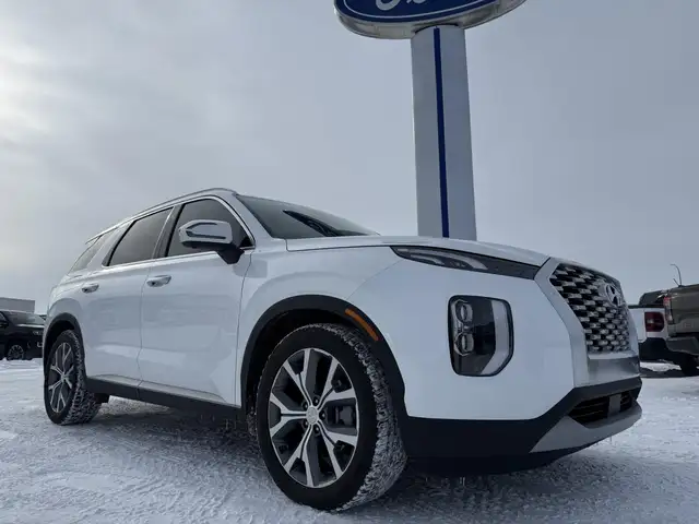 2022 Hyundai Palisade Luxury AWD / LOADED! / 7 PSNGR! / LOW KM!