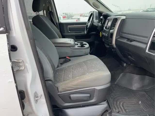 2016 Ram 4X4 2500 - Photo 17