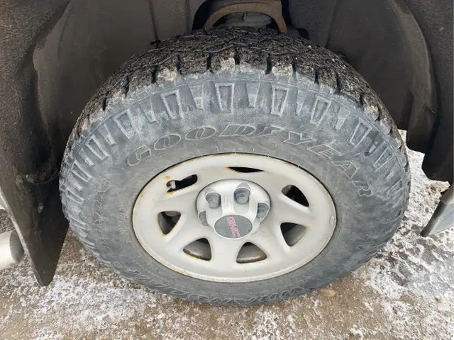 2017 GMC Sierra 1500 4X4 - Photo 13