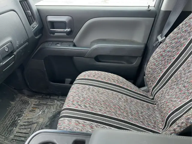 2017 GMC Sierra 1500 4X4 - Photo 18