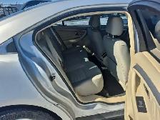 2017 Ford Taurus - Photo 26