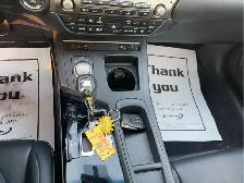 2013 Lexus ES 350 - Photo 17