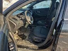 2015 Ford Taurus - Photo 12