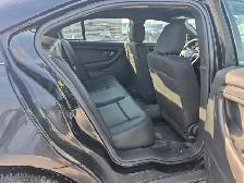 2015 Ford Taurus - Photo 28