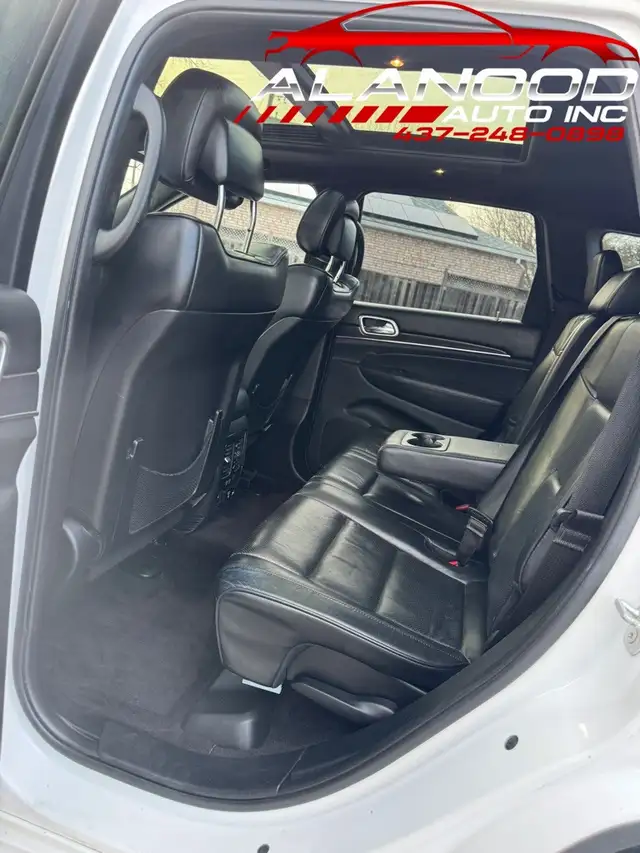 2016 Jeep Grand Cherokee Overland 4dr 4x4 (Certified) - Photo 10