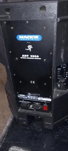 MACKIE ART300a - Photo 4